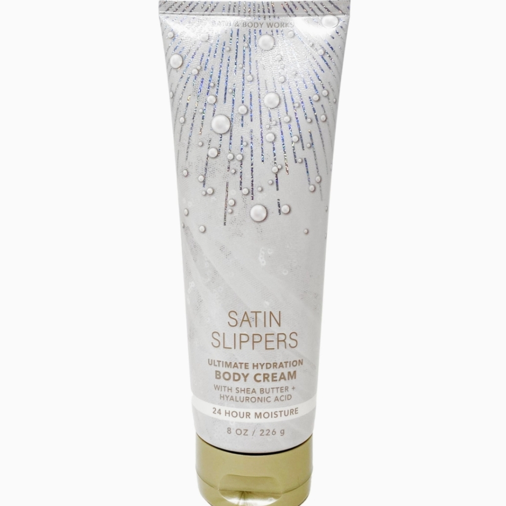 ⏰️♡Bath & Body Works Satin Slippers Fine Fragrance Body Cre